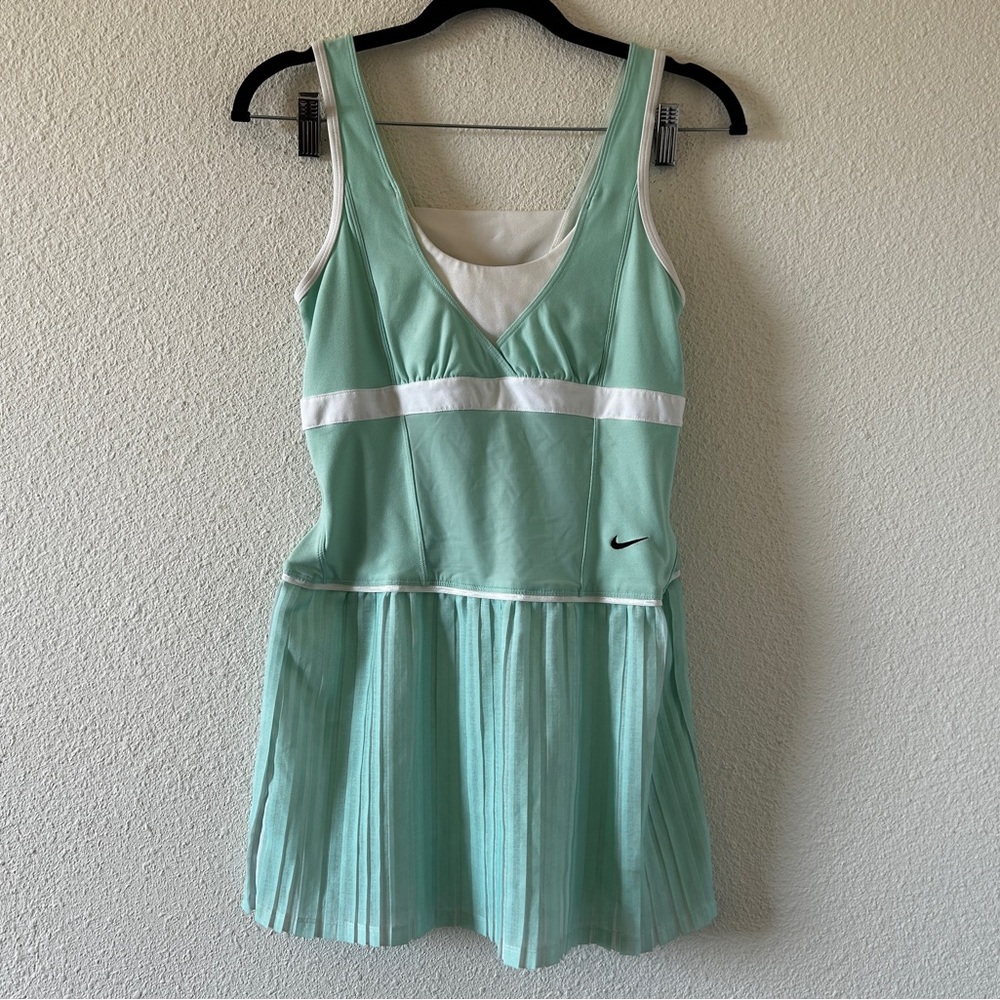 Nike Dry Fit Golf Tennis Sporty Dainty Girlie Cutesy Dress Women’s XSmall (0-2)